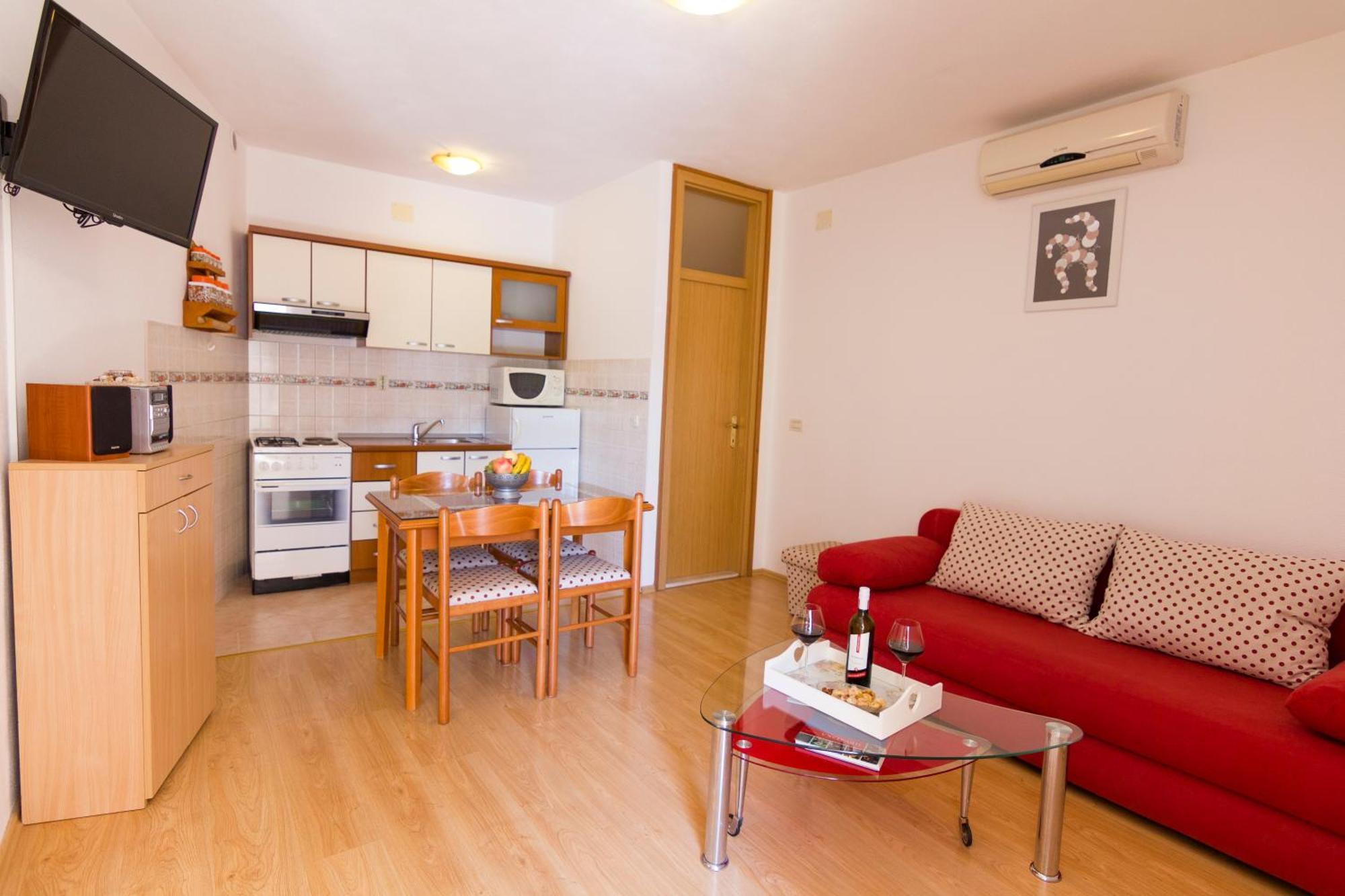 투체피 Apartman Vulic 아파트 외부 사진